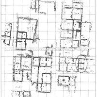 Monte Saraceno di Ravanusa. Habitação no terraço inferior: planimetria dos blocos A1 (à direita) e A2. Em evidência, a casa D ou pequeno santuário 1 (a partir de Calderone et alli 1996, fig. 13).