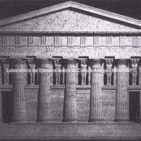 Museu de Agrigento. Maquete do Templo de Zeus.  (Holloway, 2000, p.118)
