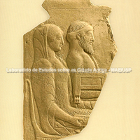 Fragmento de pinax em terracota. Santuário de Perséfone em contrada Mannella (Laruffa Editore - RC).