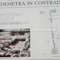 Santuário de Deméter em Parapezza. Pôster explicativo.