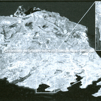 Uma fotografia de satélite ,em preto e branco, da khóra 