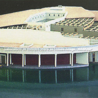 Modelo da ilhota do porto militar no começo do século II a.C. denominada "llha do Almirantado".